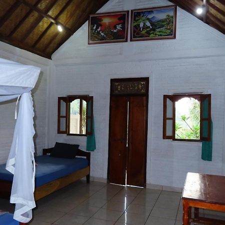 Pondok Lembah Dukuh Homestay كارانغاسِم المظهر الخارجي الصورة