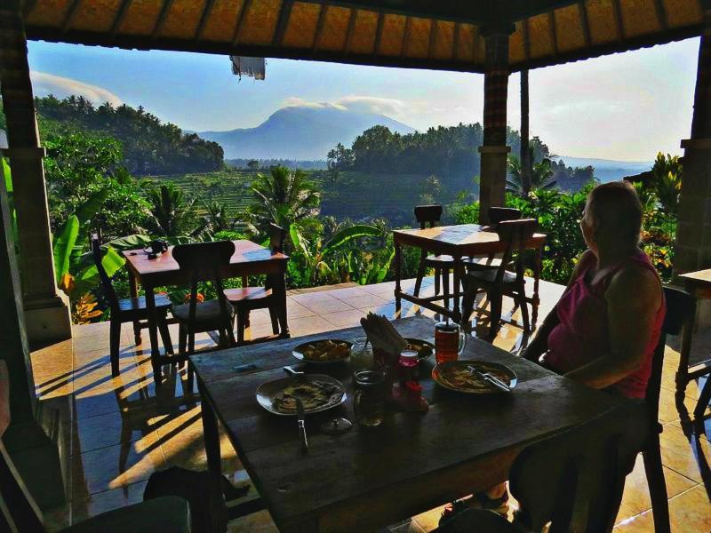 Pondok Lembah Dukuh Homestay كارانغاسِم المظهر الخارجي الصورة