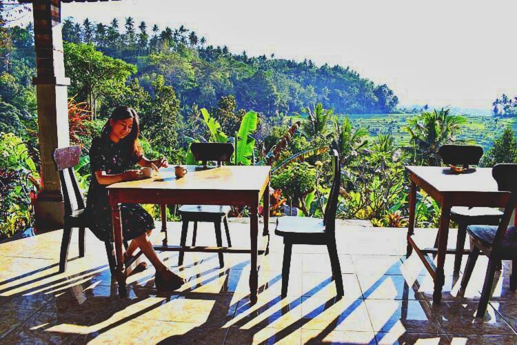 Pondok Lembah Dukuh Homestay كارانغاسِم المظهر الخارجي الصورة