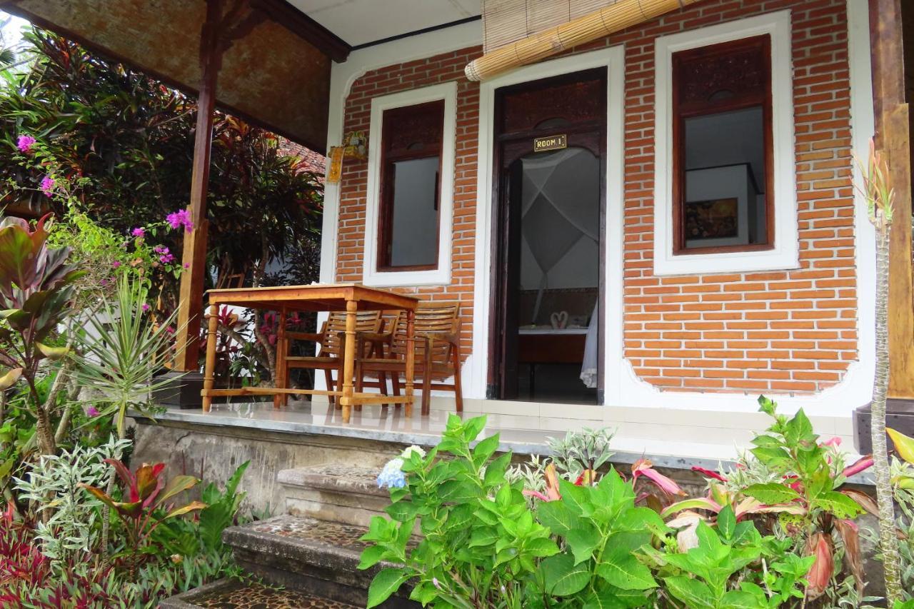 Pondok Lembah Dukuh Homestay كارانغاسِم المظهر الخارجي الصورة